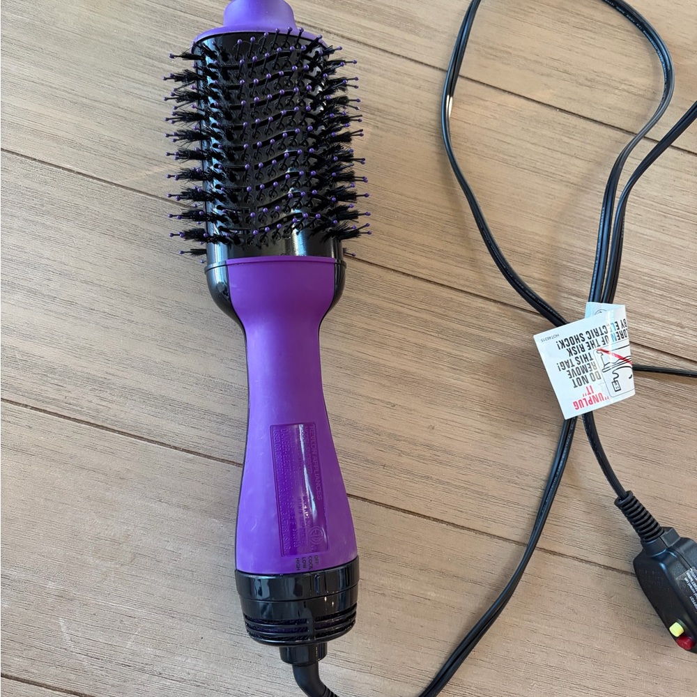 Revlon Purple Hair Styling Tool - Picture 3 of 3